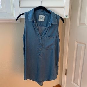 Blue chambray sleeveless top
